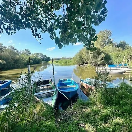 L Acheneau 아파트